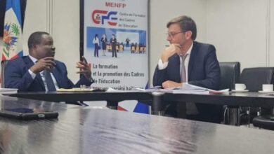 Éducation/Coopération : le ministre de l'education nationale discute avec l'ambassadeur de France en Haïti