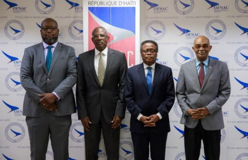 Visite stratégique du Conseiller-Président Fritz Alphonse Jean à la tour de contrôle de l'aéroport Toussaint Louverture