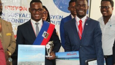 La FDSE remporte la 3e édition du concours de débat inter-universitaire "Je suis le président d'Haïti"