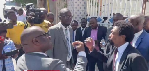 Des avocats à Port-au-Prince exigent la révocation de Me Frantz Monclair pour soupçon de corruption