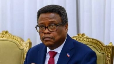 Fritz Alphonse Jean accuse le Premier ministre de refus de transparence et dénonce l’escalade des violences