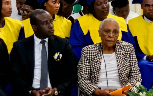 Graduation à l’Université Métropolitaine de Port-au-Prince : 97 diplômés entrent dans la cour des grands