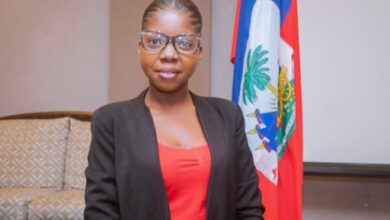 Une jeune haïtienne au Segond World Summit for Social Development, Qatar