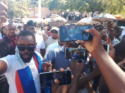 Haïti/Politique : L'initiative du 24 avril dans les rues pour exiger le départ du CPT et Fils-Aimé le 7 février prochain