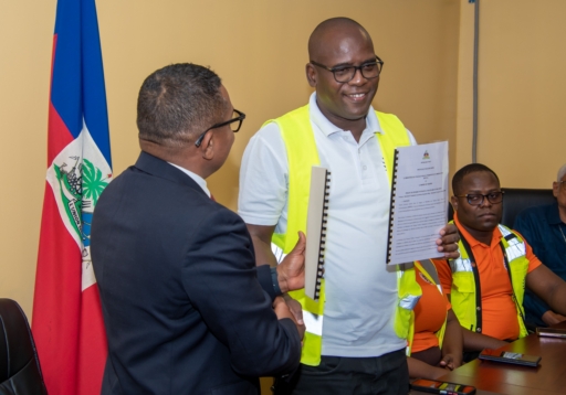 Tabarre : accord entre le MTPTC et la mairie pour réhabiliter la route 15 Octobre/Clercine