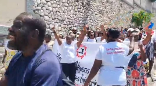 Haïti crise: Le CCSIHPE poursuit sa mobilisation dans la capitale pour défendre les petits commerçants