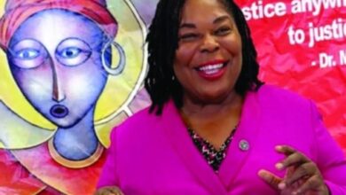 Daphne Campbell signe son retour à Tallahassee malgré le soutien de l’establishment à sa rivale