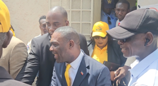 Élections 2026/BED l'OUEST 1: Maxo Joseph, candidat à la présidence, dépose officiellement ses pièces