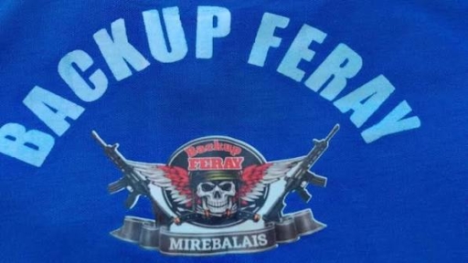 Mirebalais : le « Back Up Feray » remet ses armes aux autorités locales, un pas vers le retour des déplacés