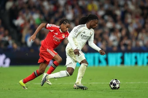 Ligue des champions: le Real Madrid fait taire Benfica grâce à un Vinícius décisif